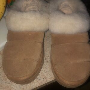 UGG Tan Platform Shoes with Cream Fur